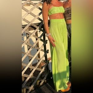 Superdown Alana Set in Lime Green size small